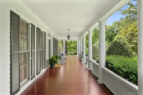 570 North Street Harrison NY 10528