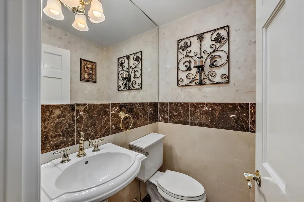2 Dorchester Drive Yonkers NY 10710