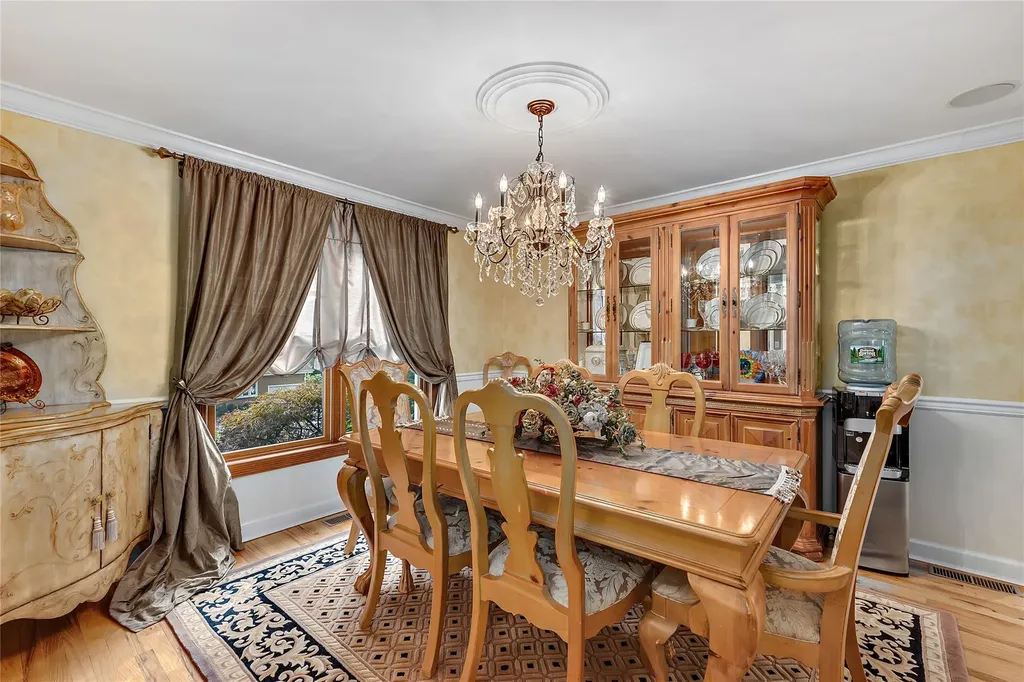2 Dorchester Drive Yonkers NY 10710