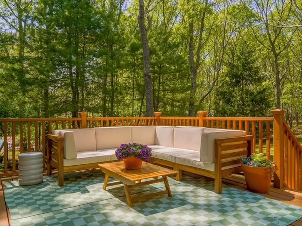 15 Mount Misery Drive Sag Harbor NY 11963