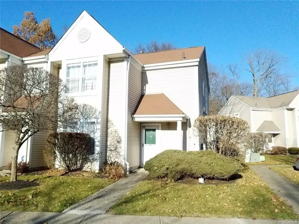 81 Creekside Circle Spring Valley NY 10977