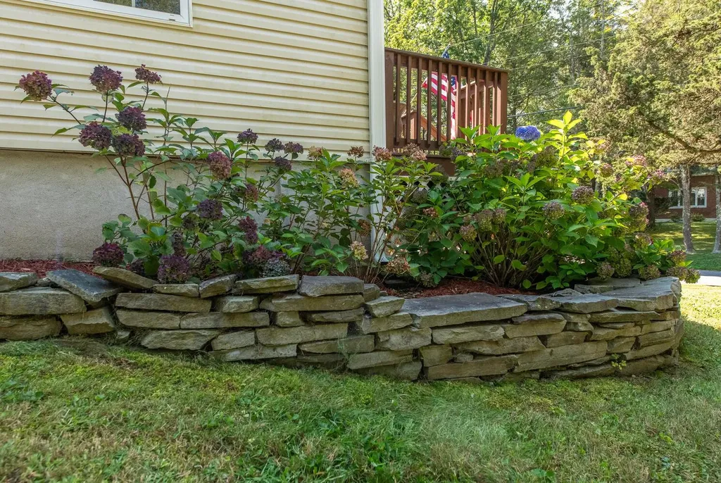 15 Knolls Road Poughkeepsie NY 12601