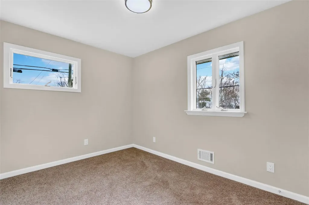 2203 Knickerbocker Avenue Medford NY 11763