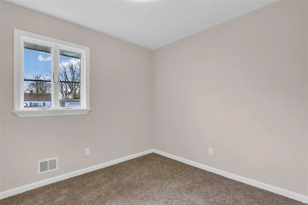 2203 Knickerbocker Avenue Medford NY 11763