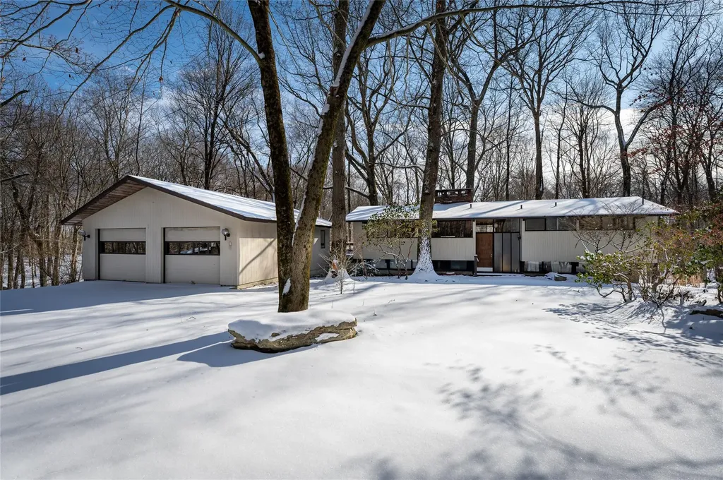 27 Davids Lane Pound Ridge NY 10576