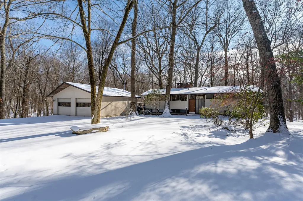 27 Davids Lane Pound Ridge NY 10576