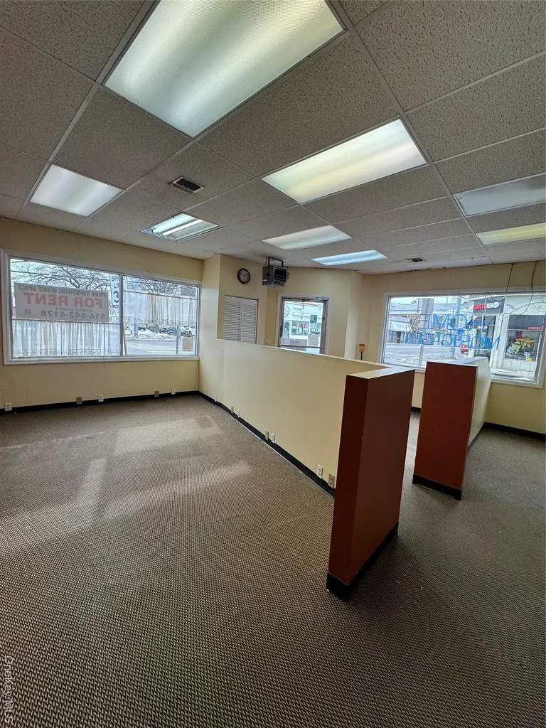 900 Hempstead Turnpike Franklin Square NY 11010