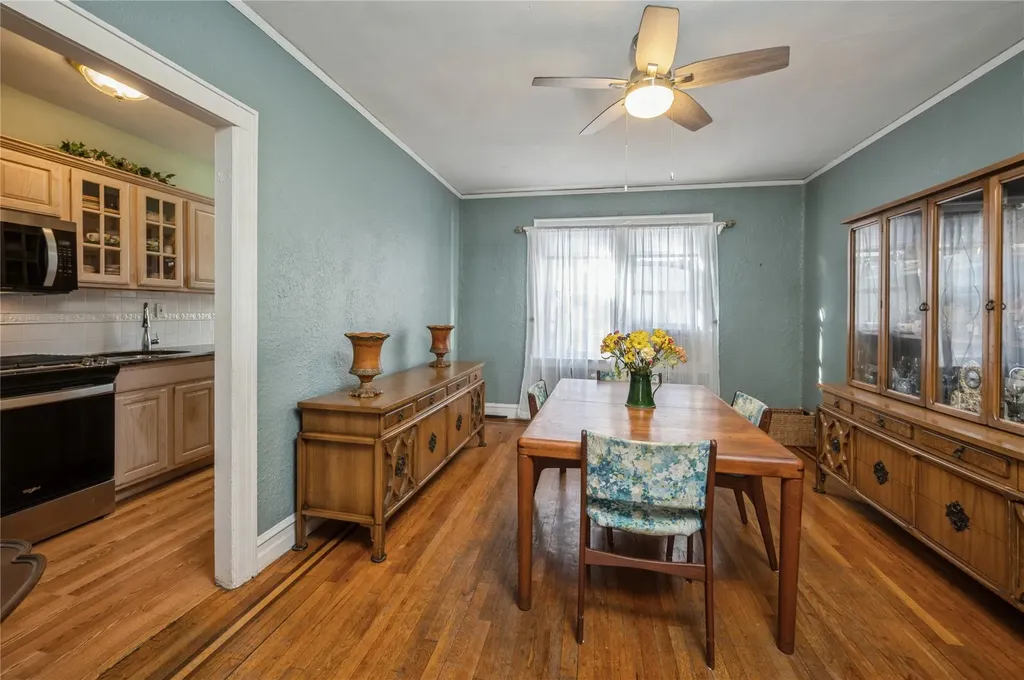 2523 Westervelt Avenue Bronx NY 10469