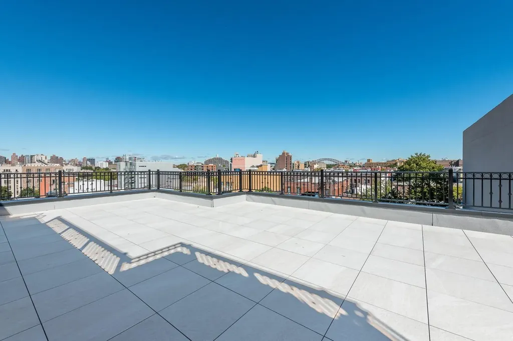 23-23 30th Road Astoria NY 11102