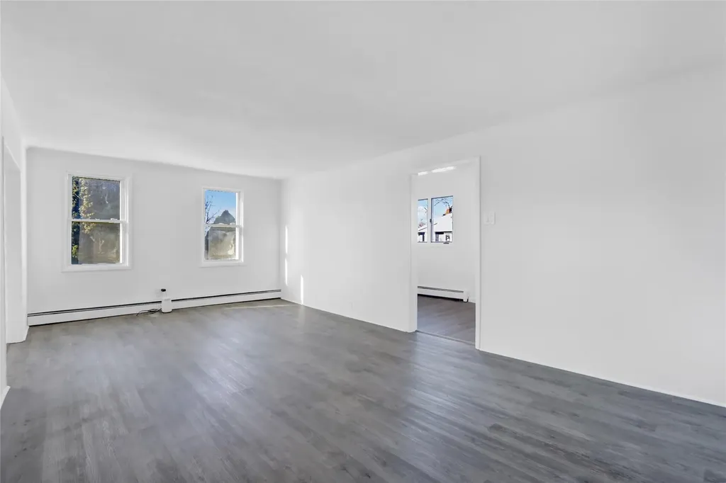 724 Glendale Road West Babylon NY 11704