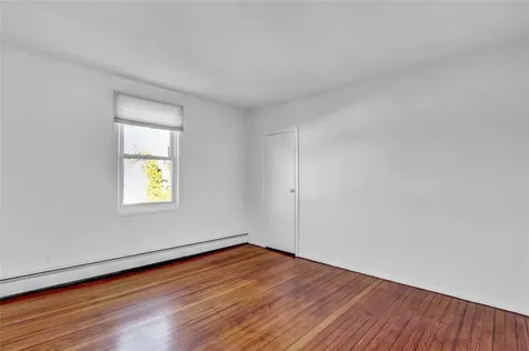 724 Glendale Road West Babylon NY 11704