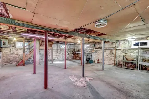 724 Glendale Road West Babylon NY 11704