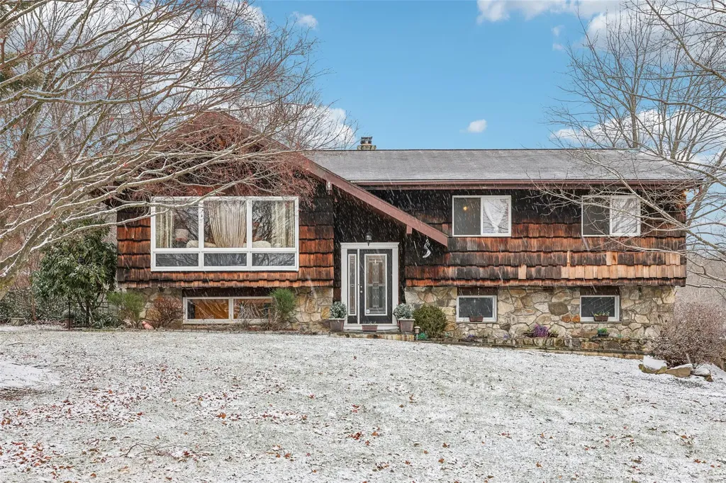 20 Overhill Road East Fishkill NY 12582