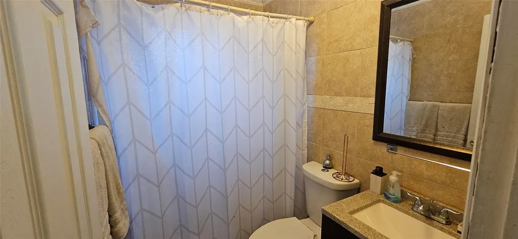 48 Carver Boulevard Bellport NY 11713