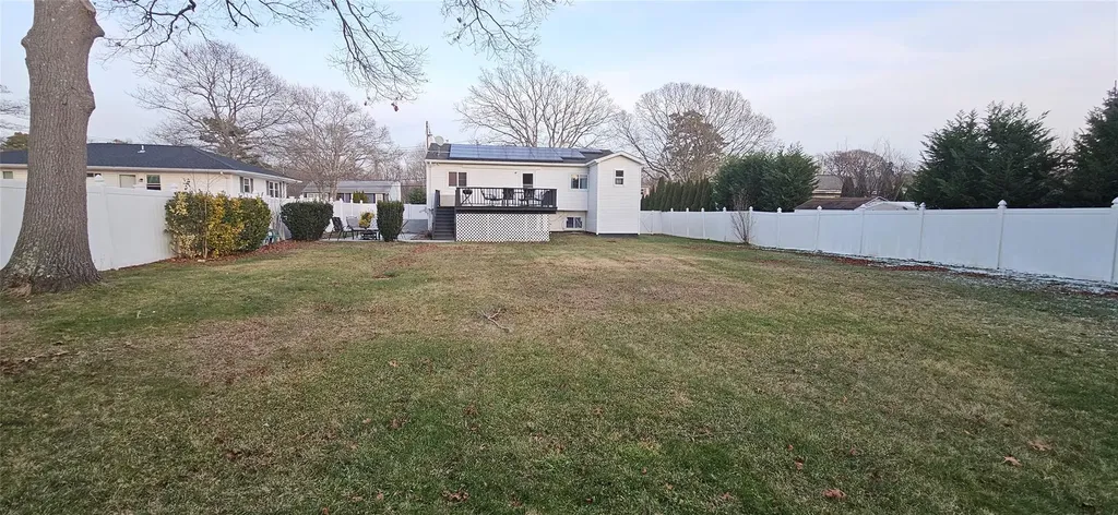 48 Carver Boulevard Bellport NY 11713