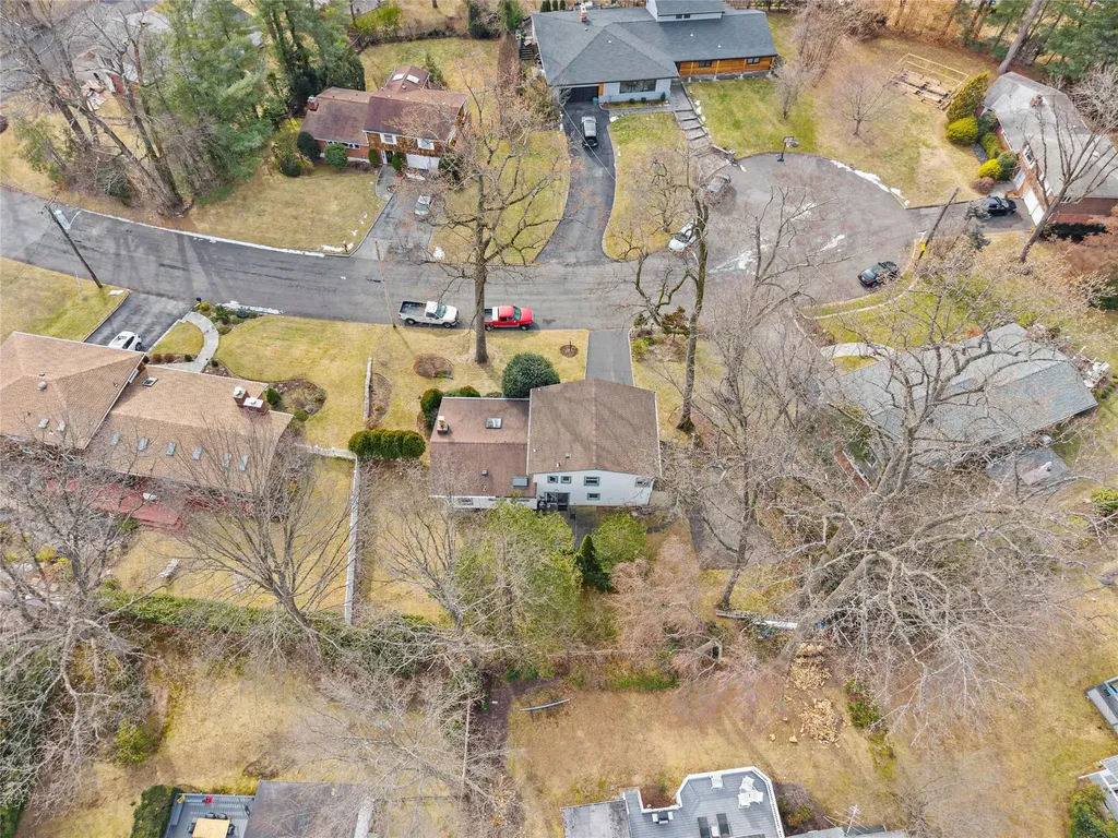 20 Hunt Path New Rochelle NY 10804