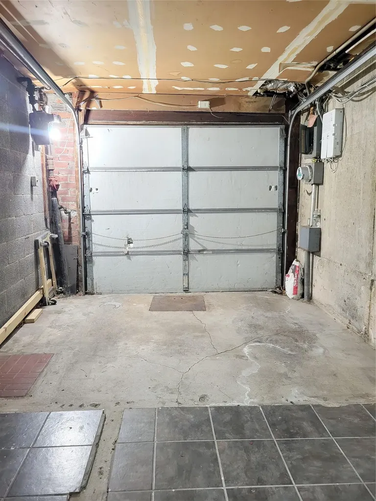 1714 Matthews Avenue Bronx NY 10462