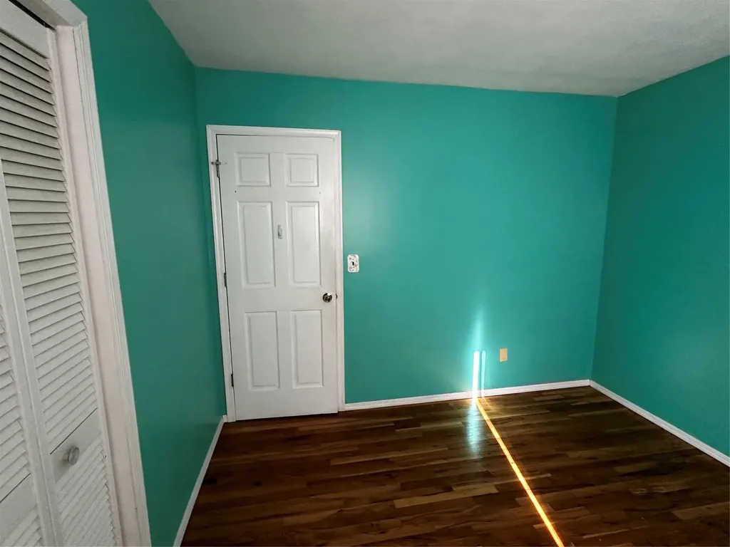45 Forest Drive Centerport NY 11721
