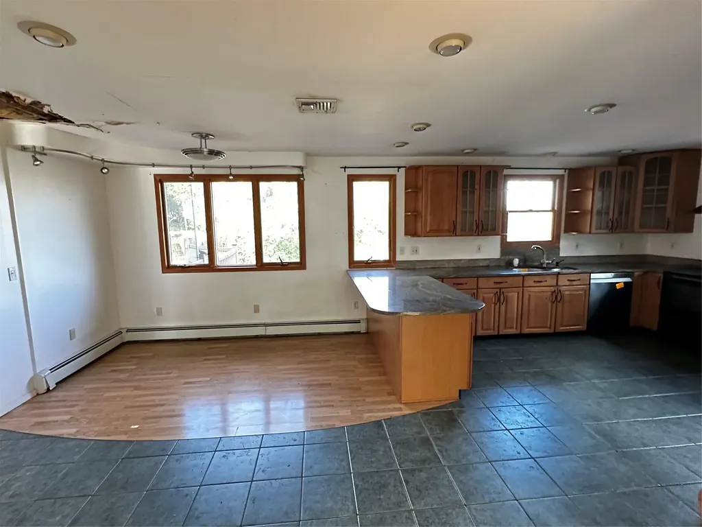45 Forest Drive Centerport NY 11721