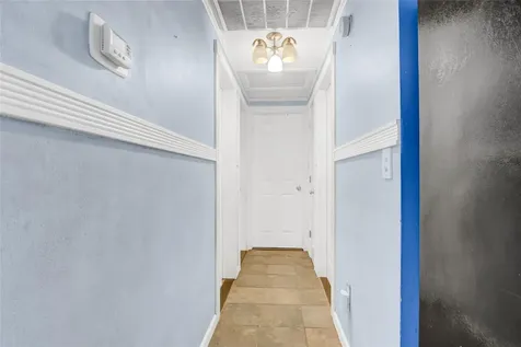 13 Delaware Road West Babylon NY 11703