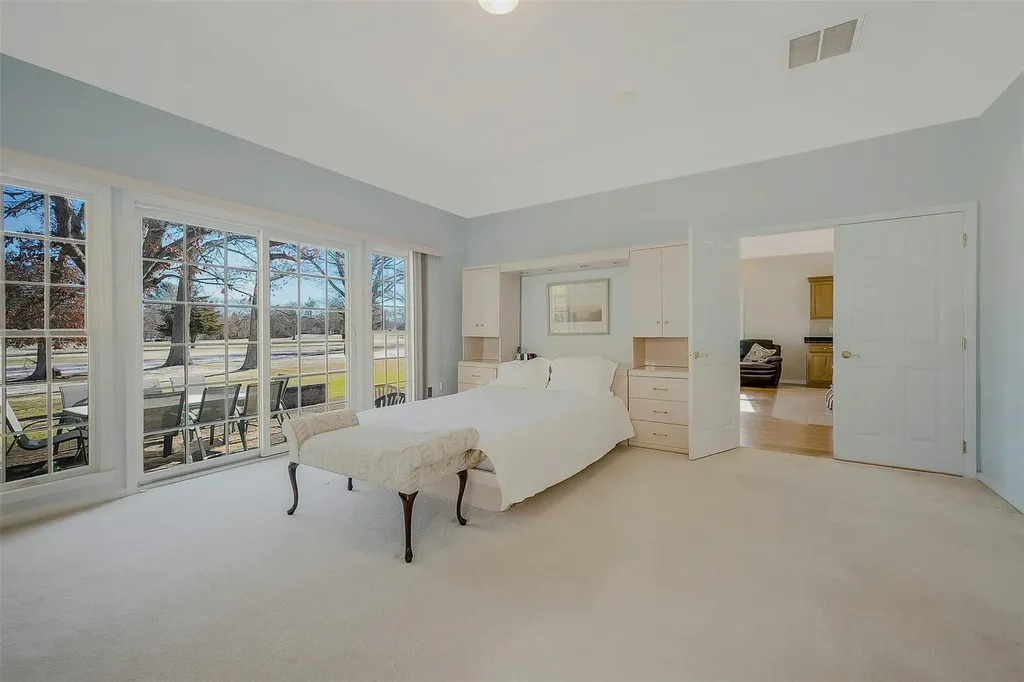 27 Redan Drive Smithtown NY 11787