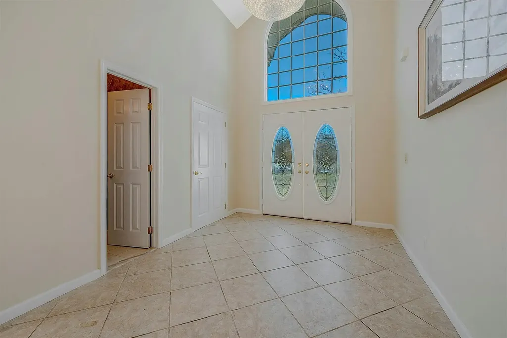 27 Redan Drive Smithtown NY 11787