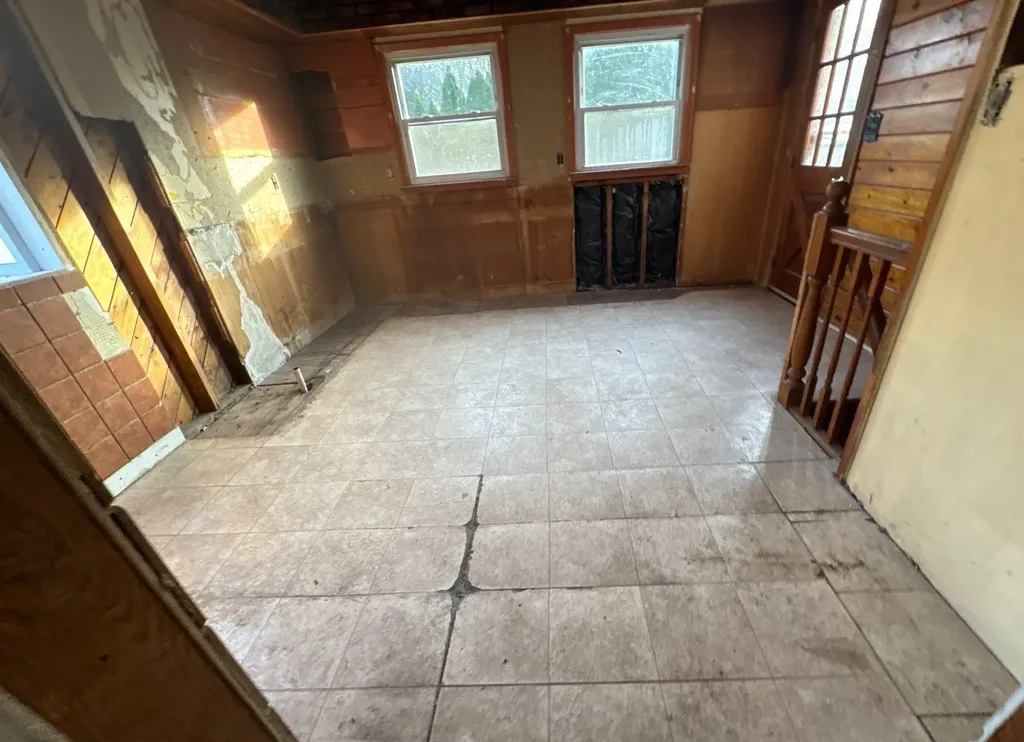 54 Park Street Centereach NY 11720