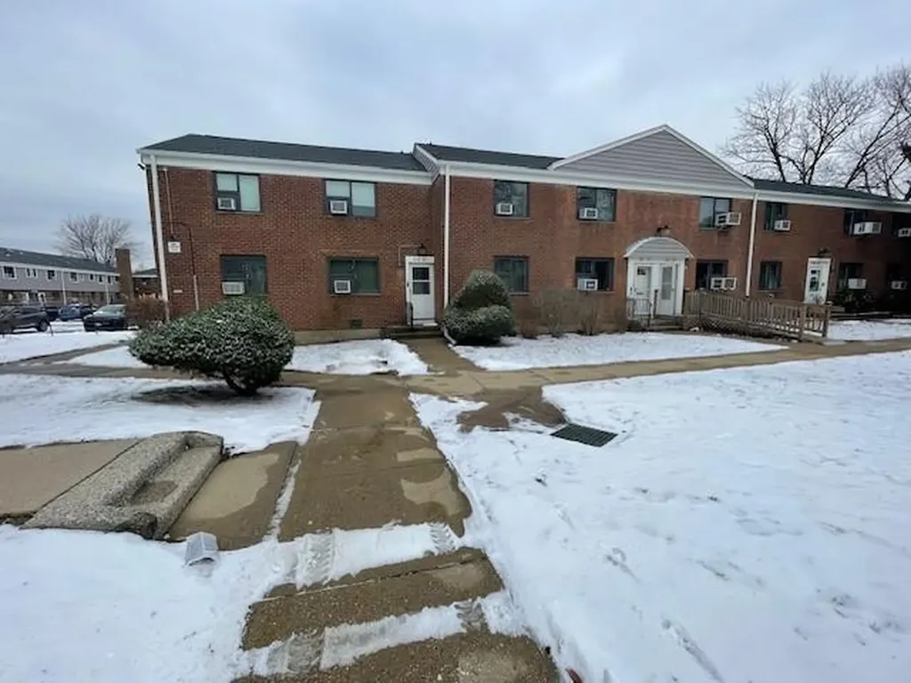 216-21 73 Avenue Bayside NY 11364