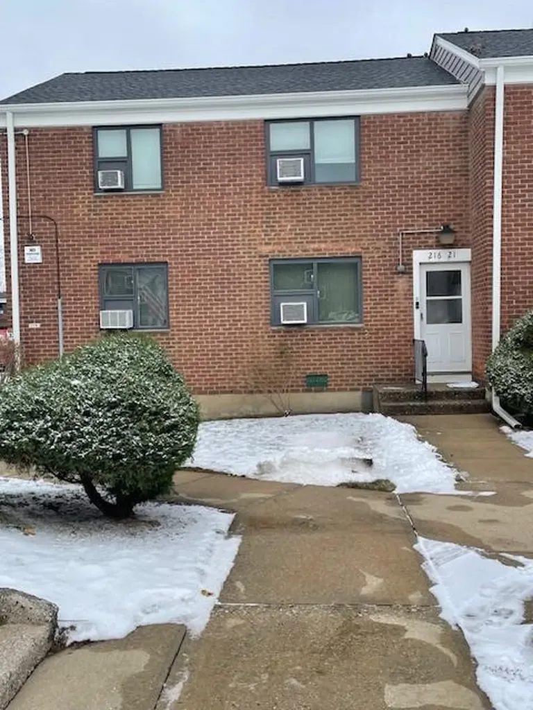 216-21 73 Avenue Bayside NY 11364