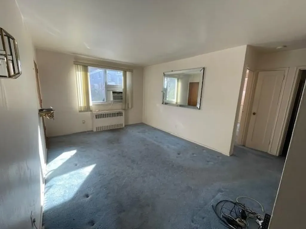 216-21 73 Avenue Bayside NY 11364
