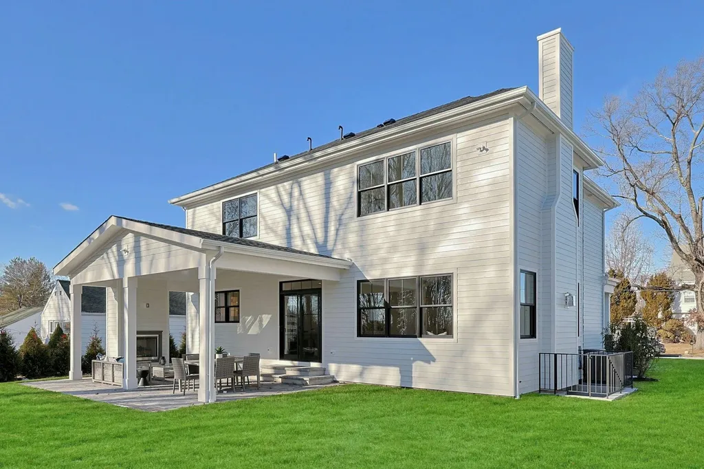 7 Bishop Drive S Rye Brook NY 10573