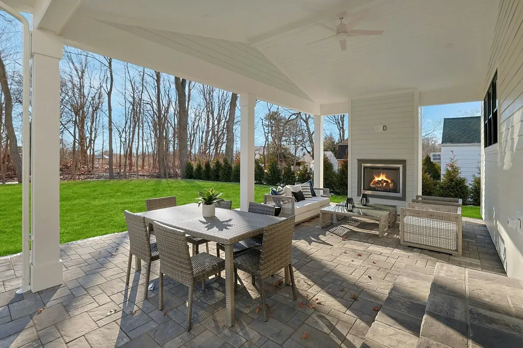 7 Bishop Drive S Rye Brook NY 10573