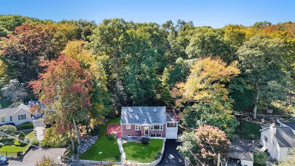 1 Mountain Drive Mahopac NY 10541