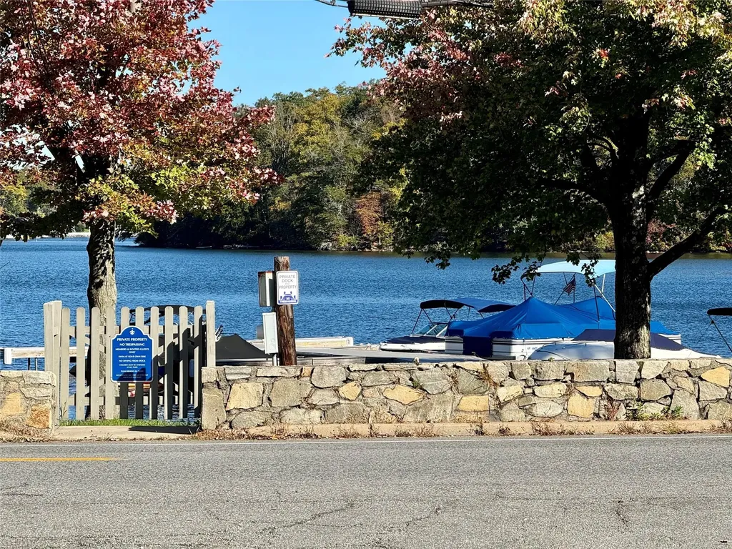 1 Mountain Drive Mahopac NY 10541