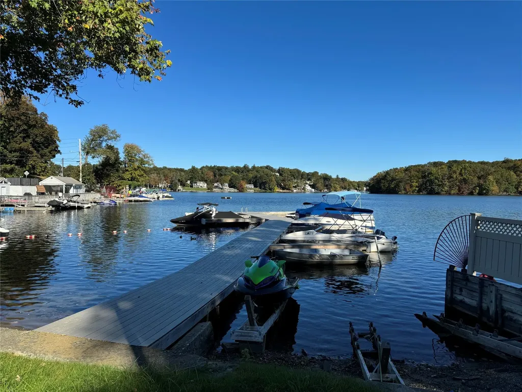 1 Mountain Drive Mahopac NY 10541