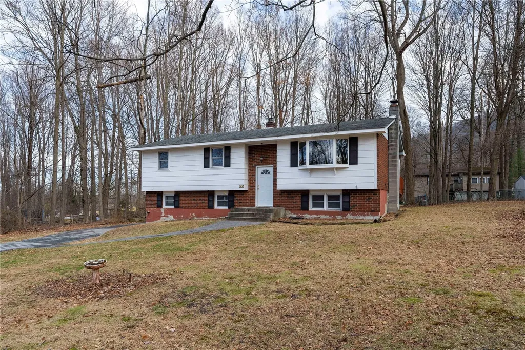 11 Brookside Road Beacon NY 12508
