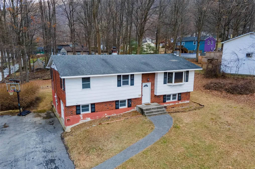 11 Brookside Road Beacon NY 12508