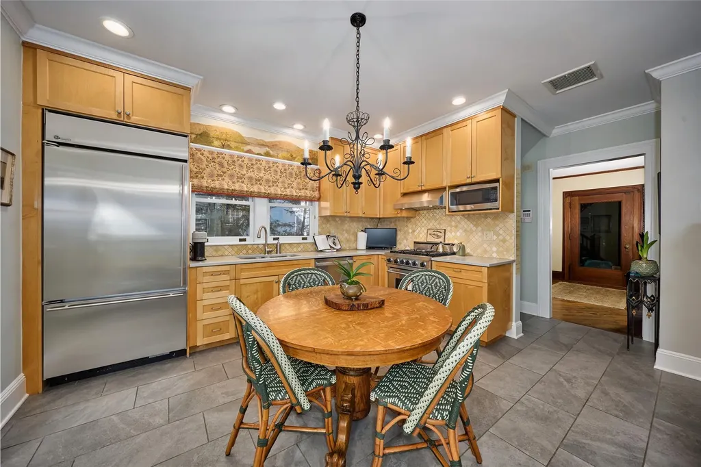 110 Nassau Place Peekskill NY 10566