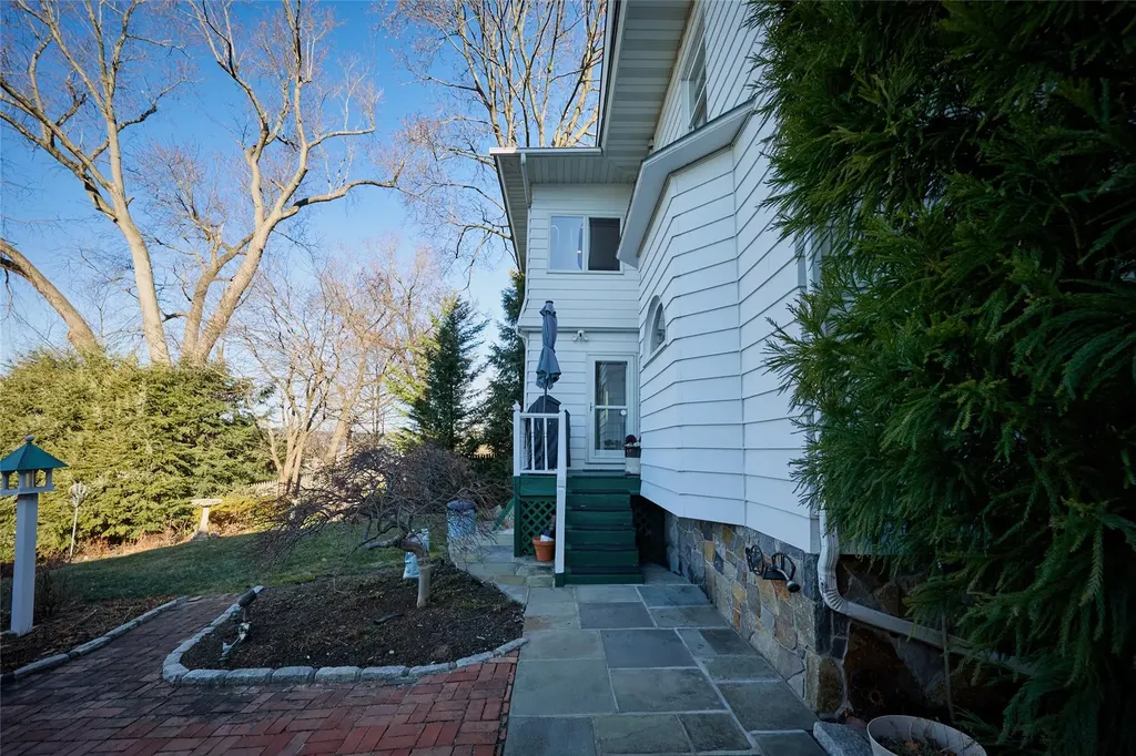 110 Nassau Place Peekskill NY 10566