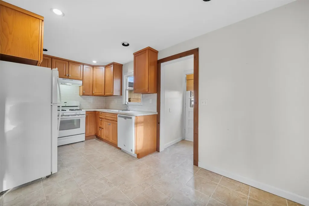 249 Roberts Avenue Yonkers NY 10703