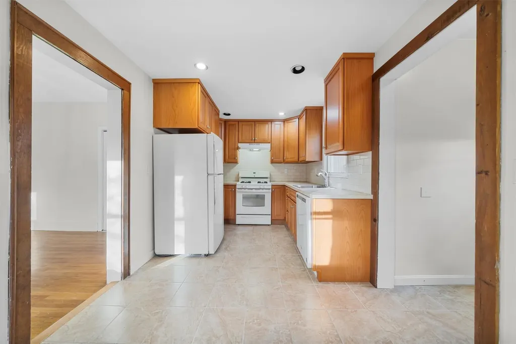 249 Roberts Avenue Yonkers NY 10703