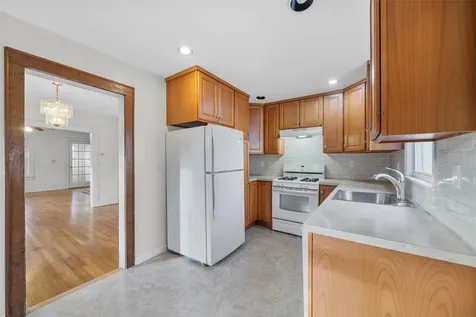 249 Roberts Avenue Yonkers NY 10703