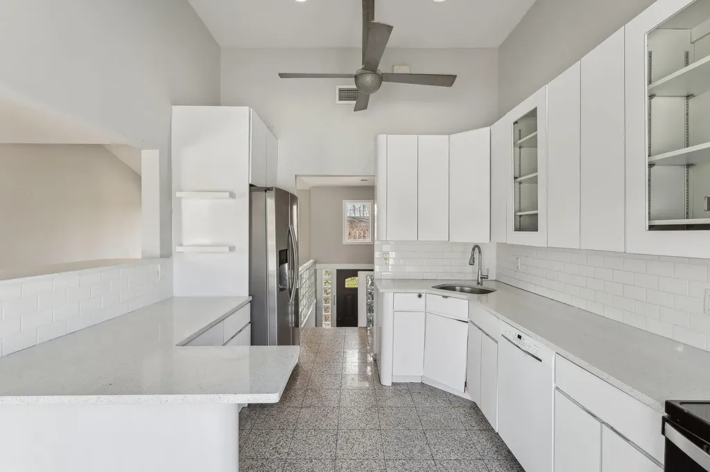 11 Dehan Street Smithtown NY 11787