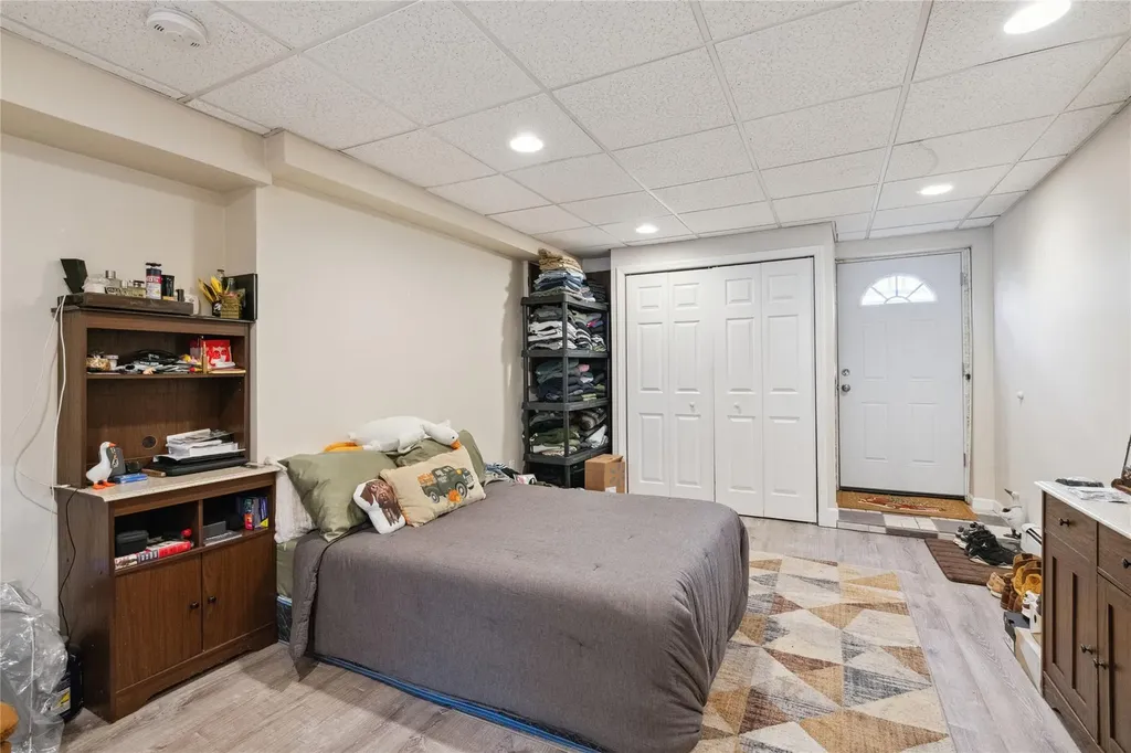 87 16th Street Wading River NY 11792