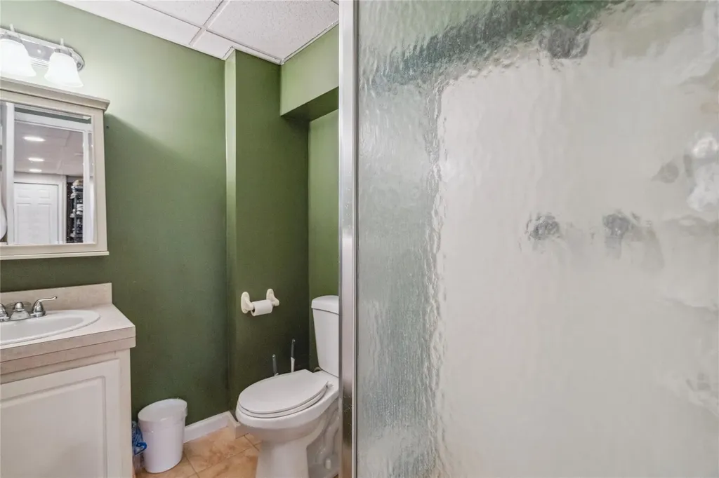 87 16th Street Wading River NY 11792