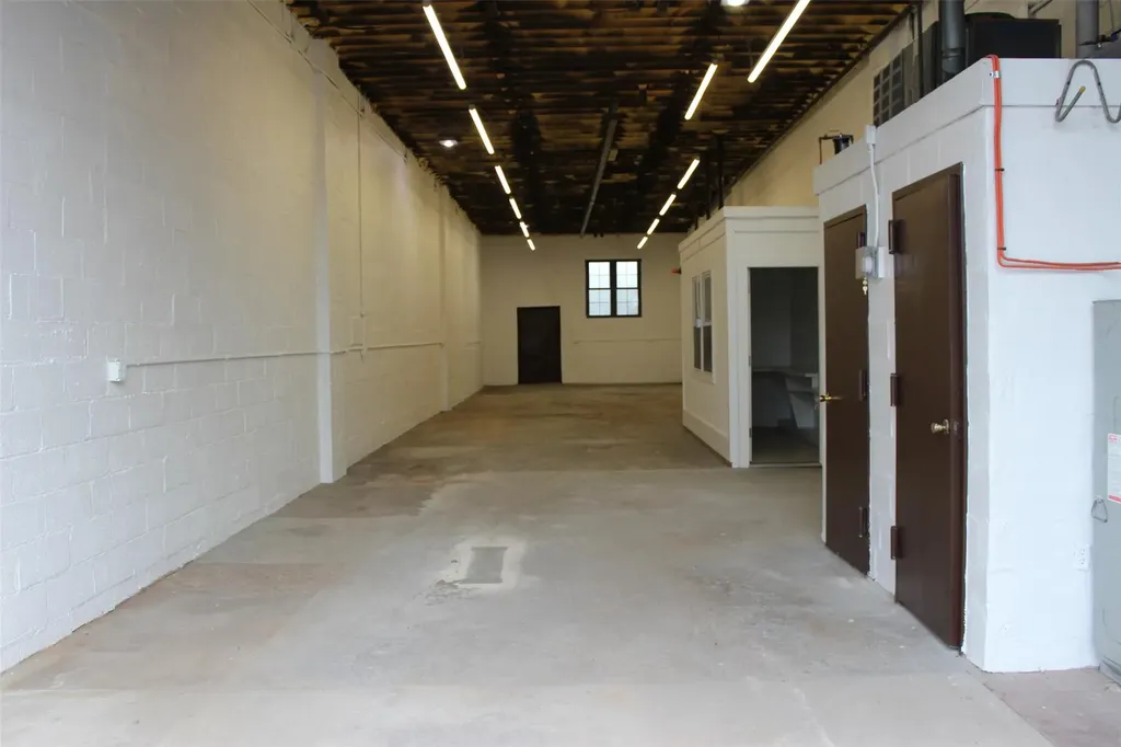 108 Windsor Avenue Mineola NY 11501