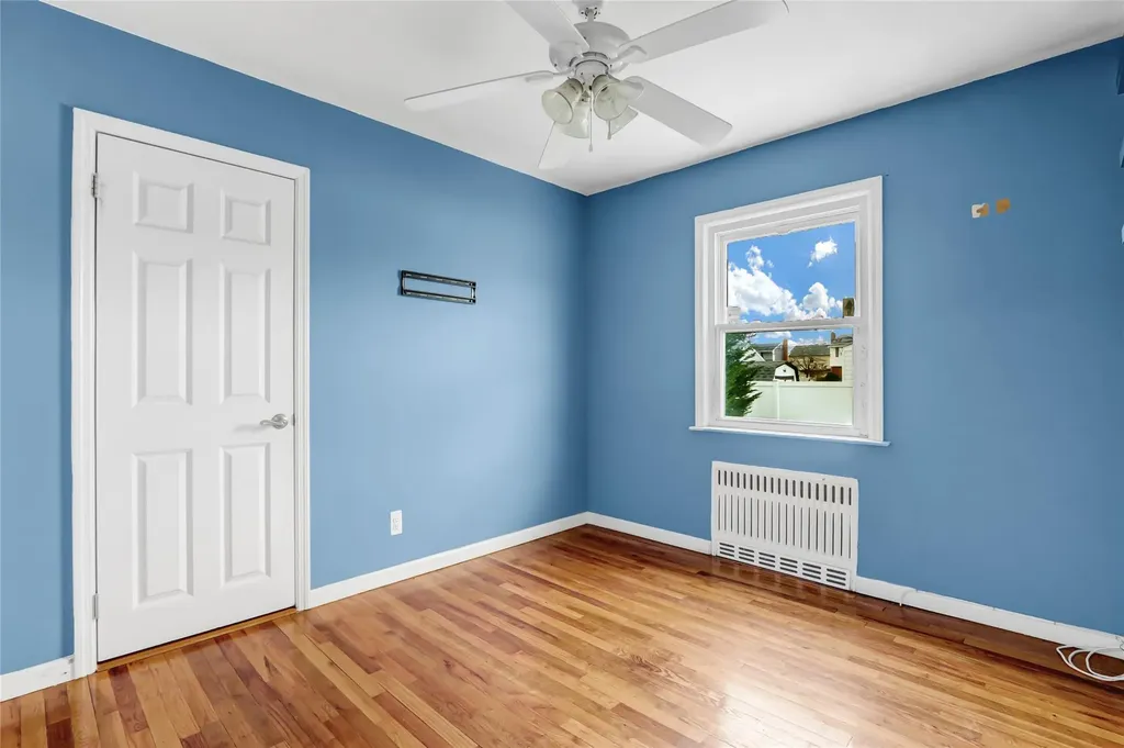 1478 Herzel Boulevard West Babylon NY 11704