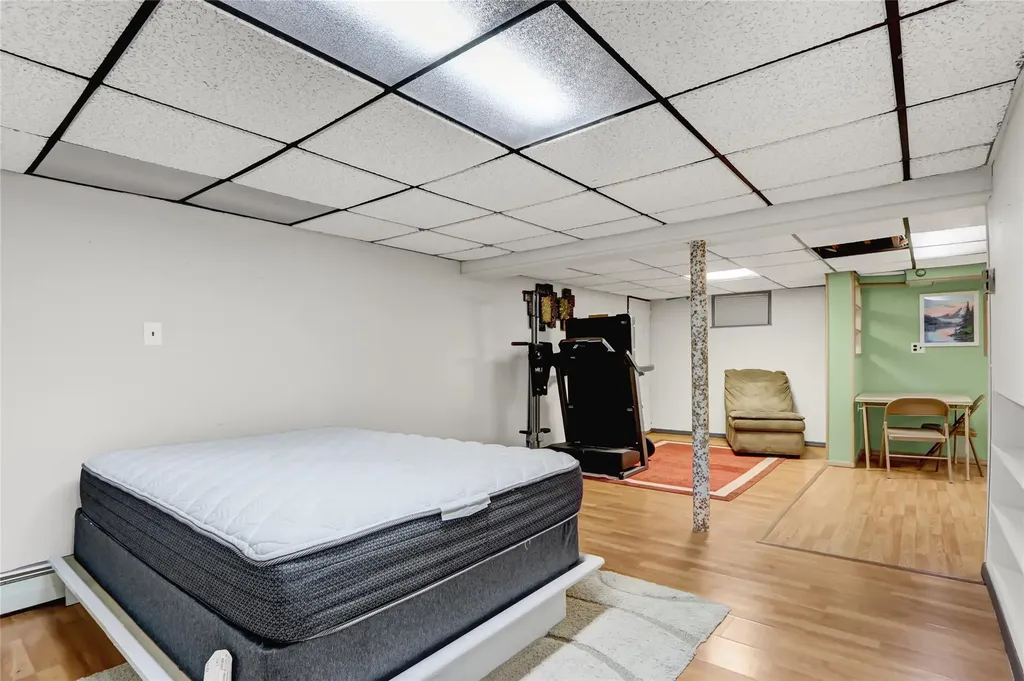 1478 Herzel Boulevard West Babylon NY 11704