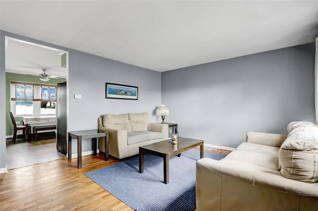 1478 Herzel Boulevard West Babylon NY 11704