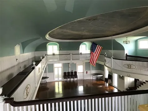 19 Holiday Boulevard Center Moriches NY 11934